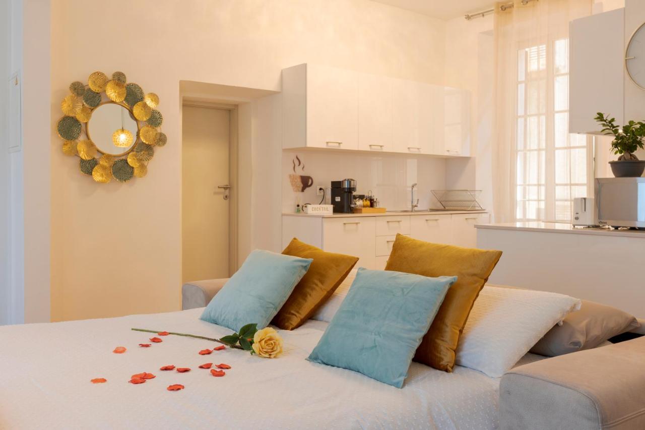 Cuore Di Relais E Chateaux 5 Stelle In Bellinzona City Of Castles -By Easylife Swiss Bagian luar foto