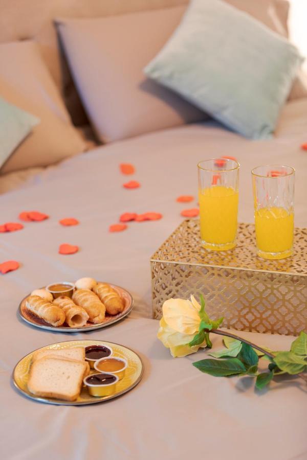 Cuore Di Relais E Chateaux 5 Stelle In Bellinzona City Of Castles -By Easylife Swiss Bagian luar foto