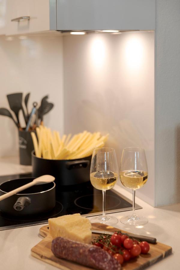 Cuore Di Relais E Chateaux 5 Stelle In Bellinzona City Of Castles -By Easylife Swiss Bagian luar foto