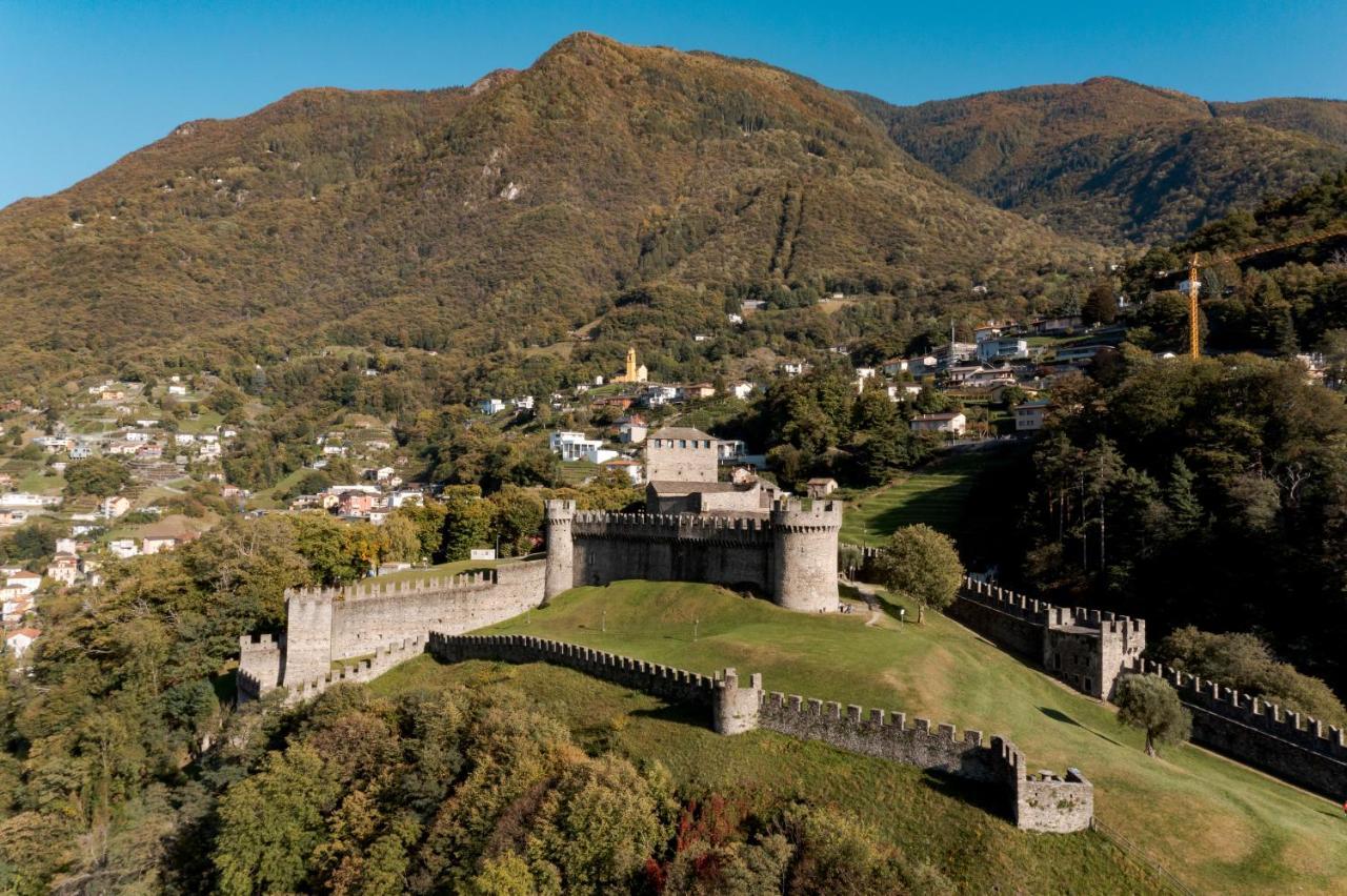 Cuore Di Relais E Chateaux 5 Stelle In Bellinzona City Of Castles -By Easylife Swiss Bagian luar foto